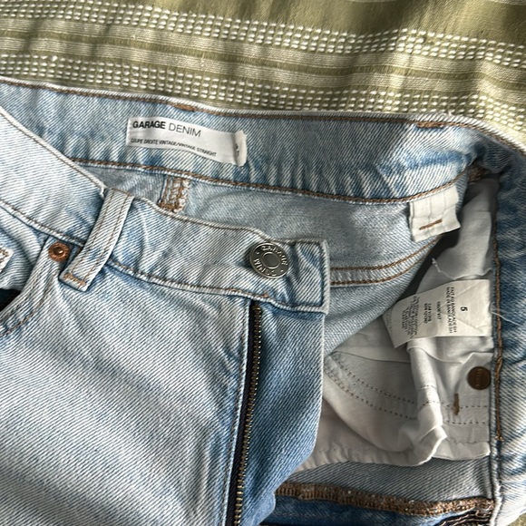 Jeans - Picture 3 of 3